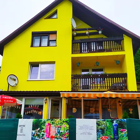 V Srdci Lesa Homestay Lesnica