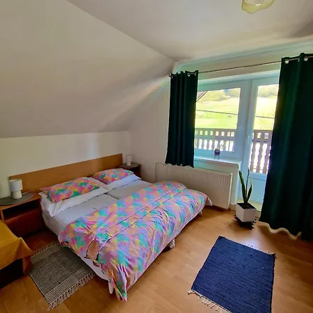 V Srdci Lesa Проживание в семье